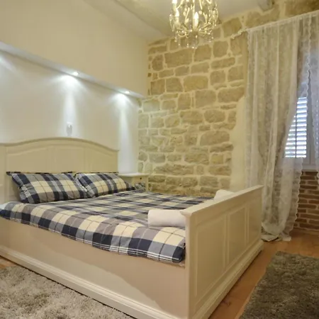Rossella 4 * Rovinj